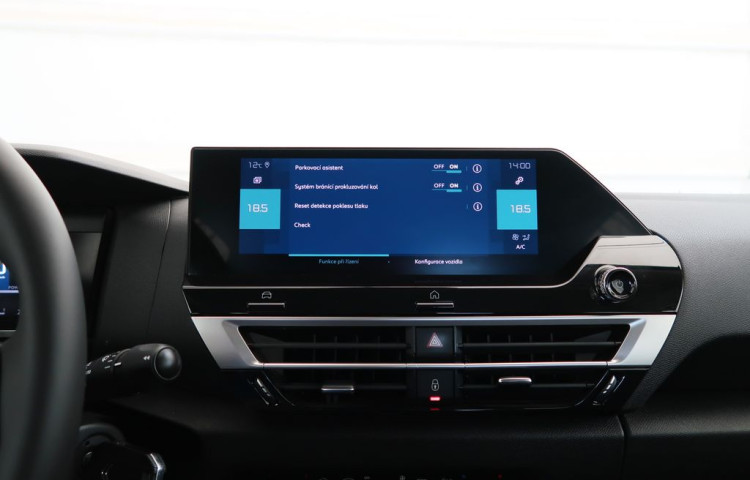 Citroën ë-C4 ELECTRO,CZ,1Maj,FEEL,50kWh