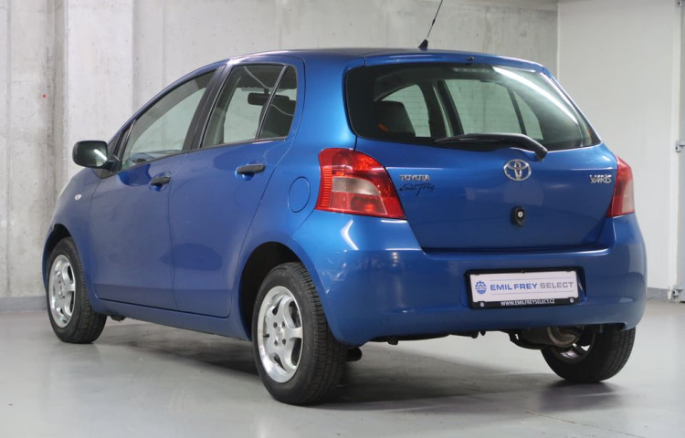 Toyota Yaris 1.0VVT-i,CZ,Manuál