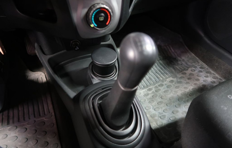Toyota Yaris 1.0VVT-i,CZ,Manuál