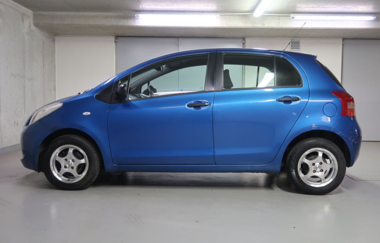 Toyota Yaris 1.0VVT-i,CZ,Manuál