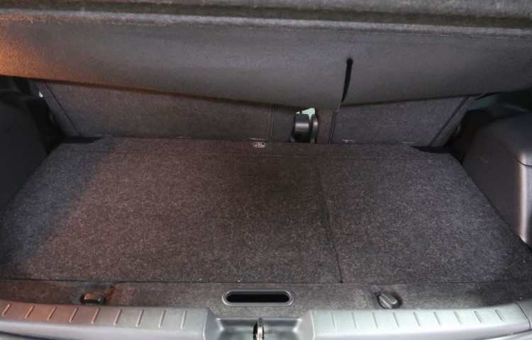 Toyota Yaris 1.0VVT-i,CZ,Manuál