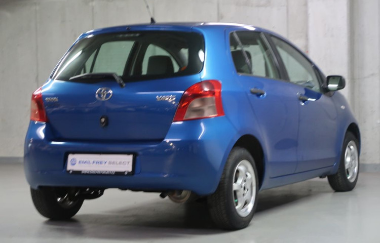 Toyota Yaris 1.0VVT-i,CZ,Manuál