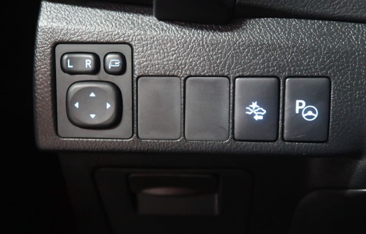 Toyota Auris 1.8Hybrid,CZ,1Maj,Selection