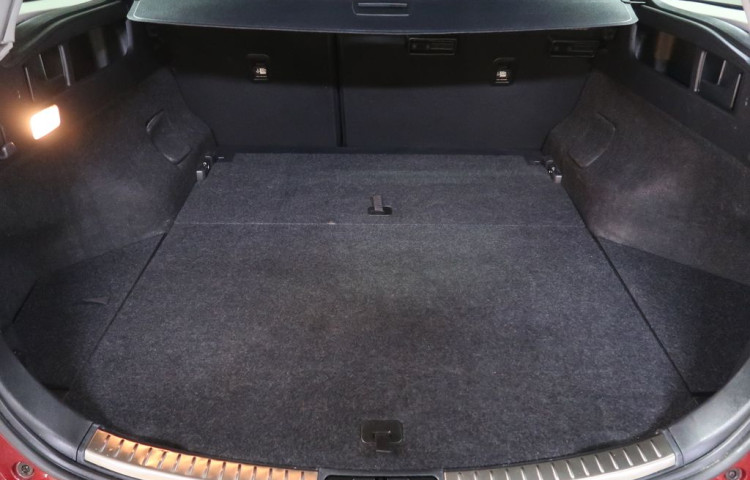 Toyota Auris 1.8Hybrid,CZ,1Maj,Selection