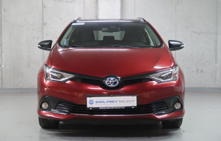 Toyota Auris 1.8Hybrid,CZ,1Maj,Selection
