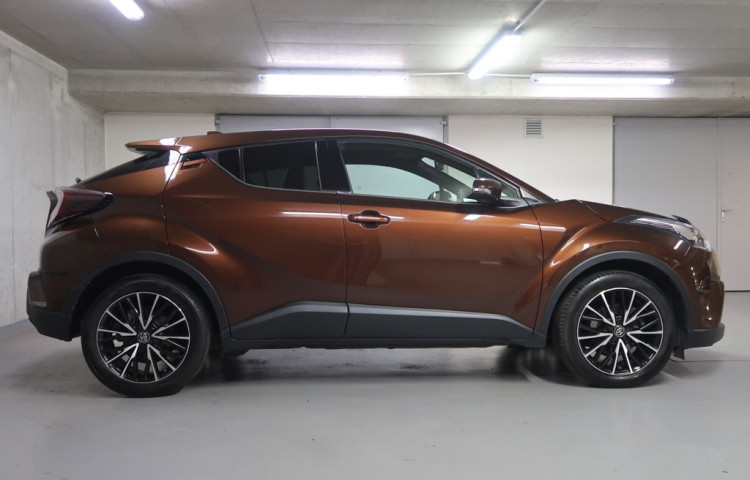Toyota C-HR 1.2T,CZ,1Maj,ComfortStyle