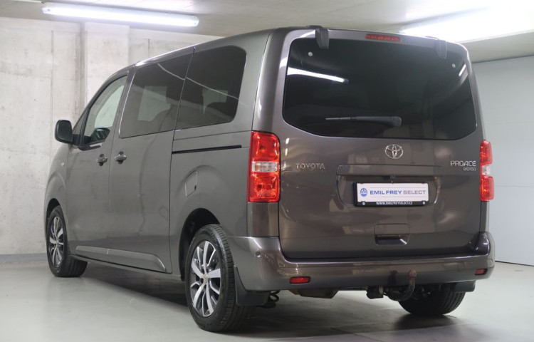 Toyota ProAce 2.0D4D,CZ,1Maj,8Míst.Family,L1