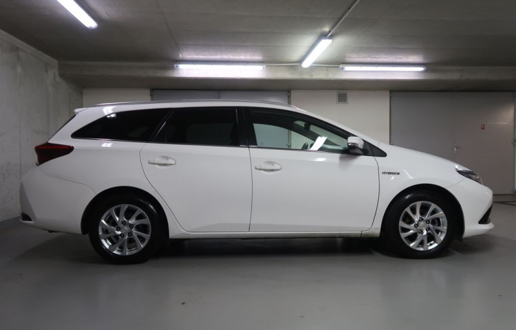 Toyota Auris 1.8Hybrid,CZ,Comfort