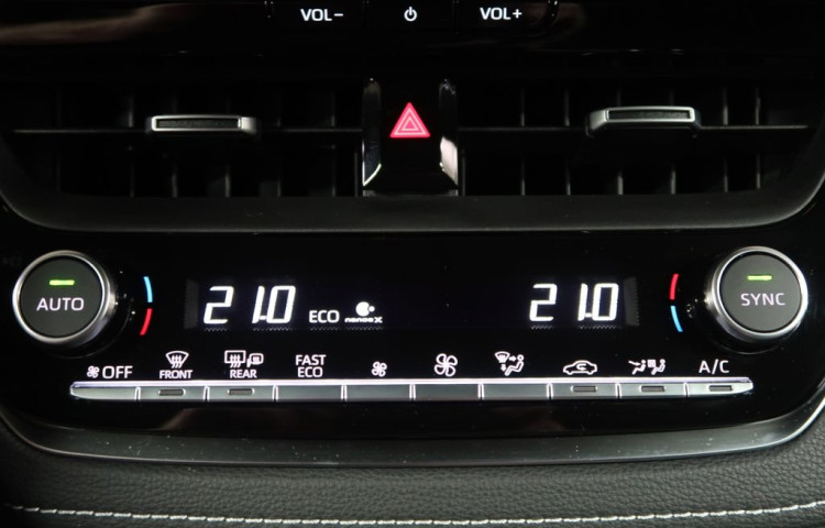 Toyota Corolla 1.8Hybrid,CZ,1Maj,GR Sport