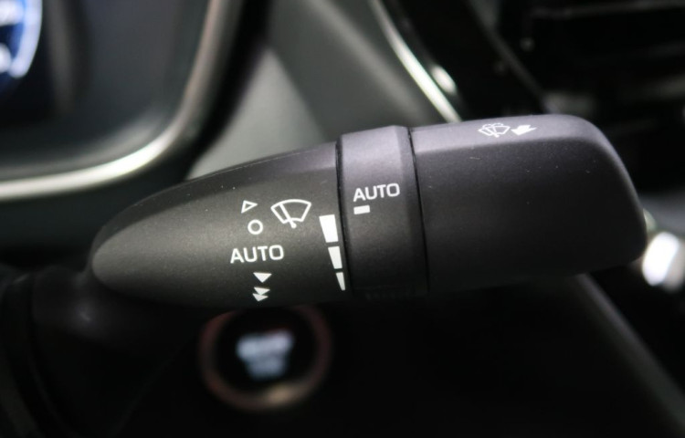 Toyota Corolla 1.8Hybrid,CZ,1Maj,GR Sport