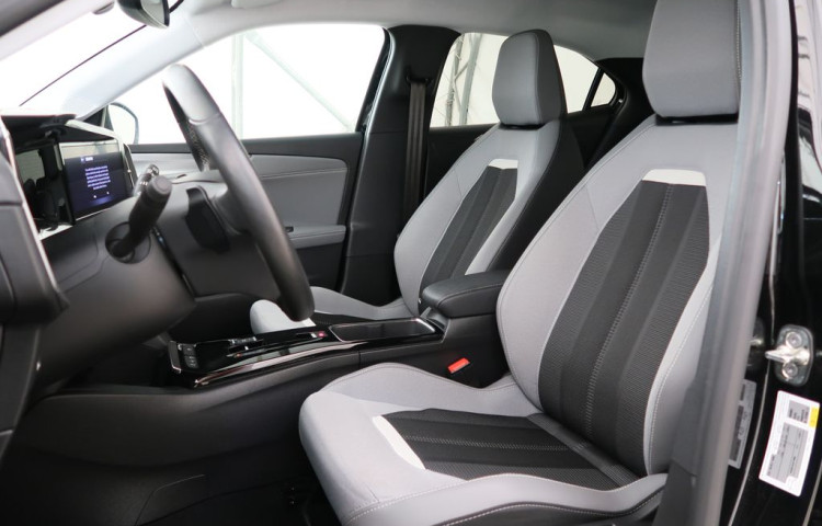 Opel Mokka 1.2TURBO,96kW,ELEGANCE,AT8