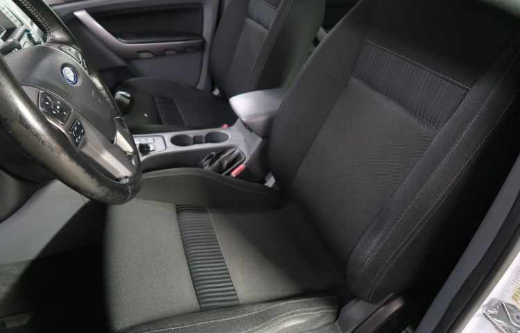 Ford Ranger 2.2TDCi,CZ,Manuál,Hard Top,4x4