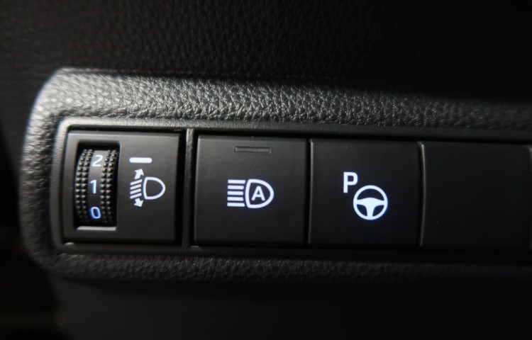 Toyota Corolla 2.0Hybrid,CZ,Comfort