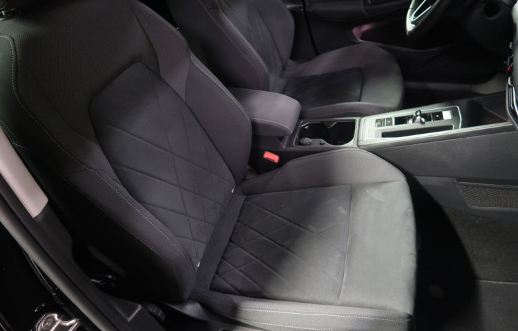 Volkswagen Golf 1.2TDi,CZ,110kW,CZ,AT