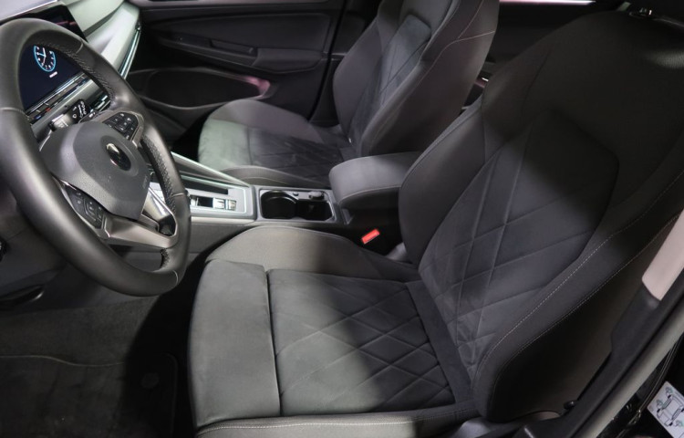 Volkswagen Golf 1.2TDi,CZ,110kW,CZ,AT