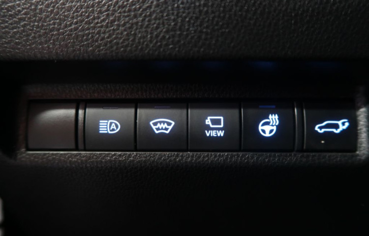 Toyota RAV4 2.5Hybrid,CZ,1Maj,Exekutiv,4x4