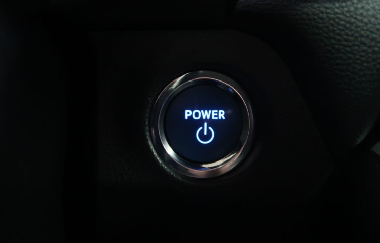 Toyota RAV4 2.5Hybrid,CZ,1Maj,Exekutiv,4x4
