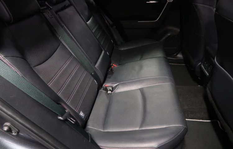 Toyota RAV4 2.5Hybrid,CZ,1Maj,Exekutiv,4x4