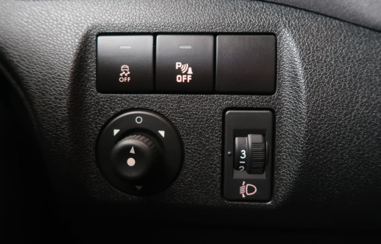 Citroën Berlingo 1.6BlueHDi,CZ,1Maj,Shine