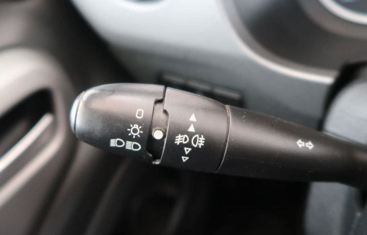 Citroën Berlingo 1.6BlueHDi,CZ,1Maj,Shine