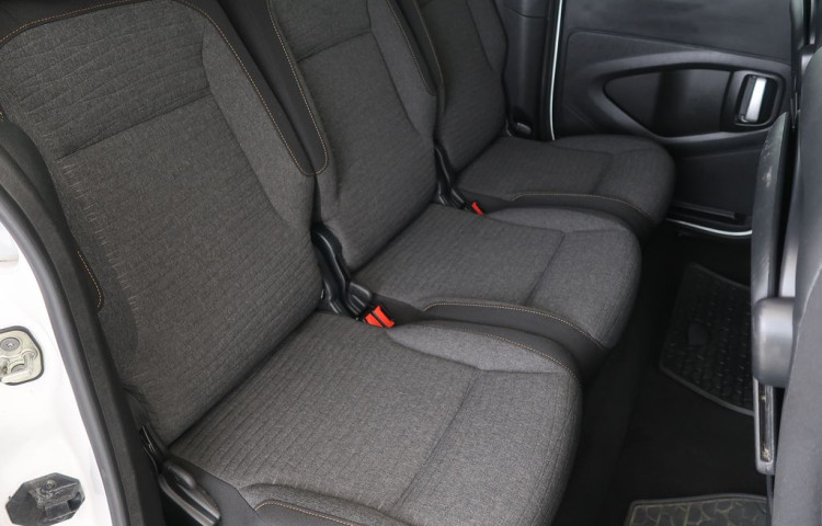 Citroën Berlingo 1.6BlueHDi,CZ,1Maj,Shine