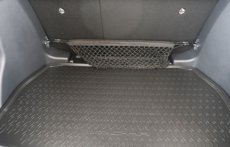 Toyota C-HR 1.8Hybrid,CZ,Style