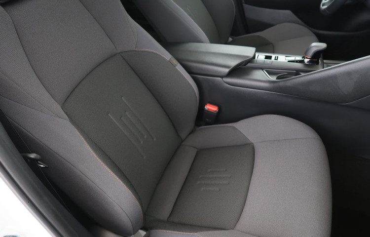 Toyota C-HR 1.8Hybrid,CZ,Style