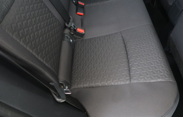 Toyota Yaris Cross 1.5Hybrid,CZ,1Maj,Comfort Tech