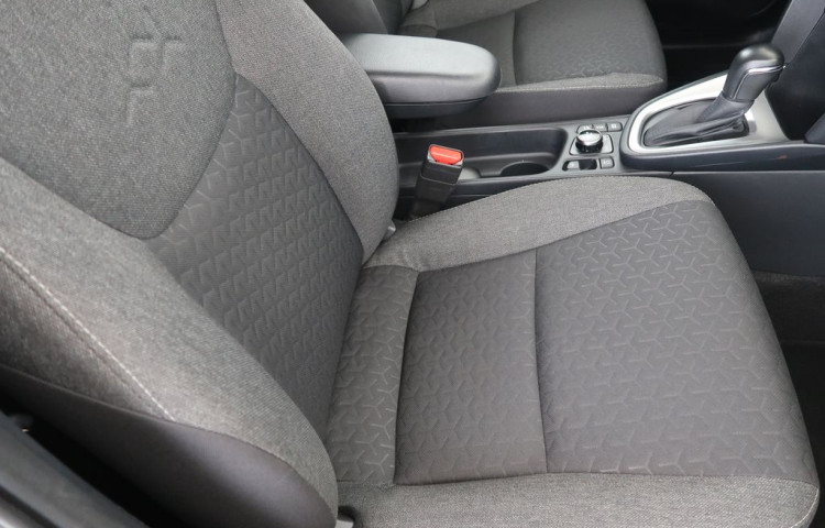 Toyota Yaris Cross 1.5Hybrid,CZ,1Maj,Comfort Tech