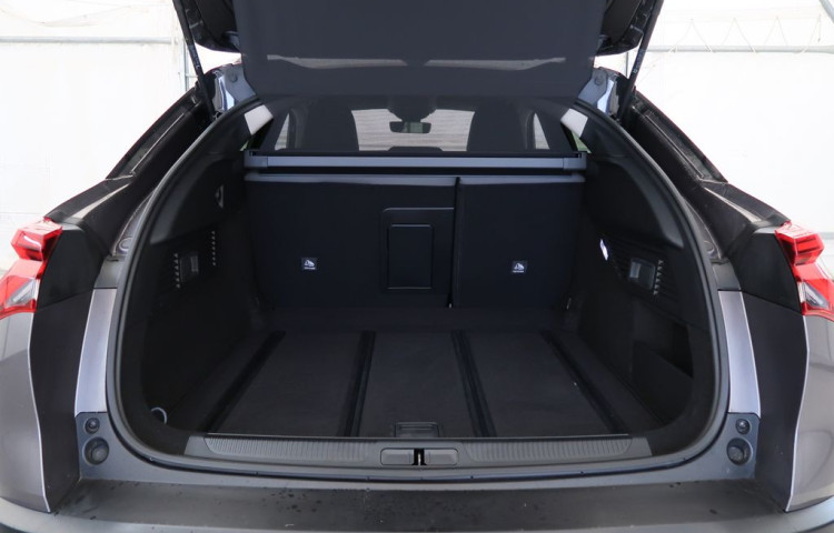 Citroën C5 X 1.2PureTech,96kW,SHINE,AT8