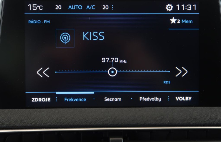 Peugeot 5008 1.2PureTech,CZ,1Maj,ALLURE