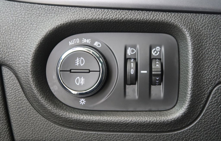 Opel Astra 1.2Turbo,81kW,Man,S/S Edition