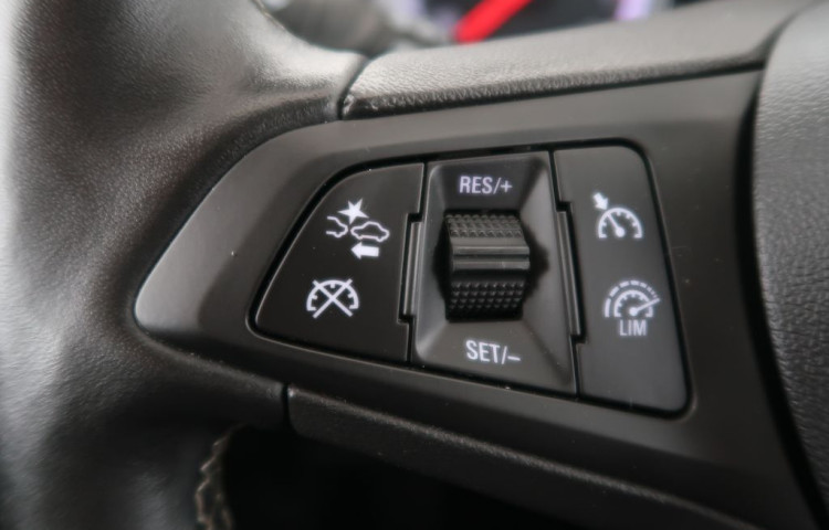 Opel Astra 1.4Turbo,CZ,1Maj,Elegance