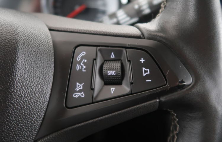 Opel Astra 1.4Turbo,CZ,1Maj,Elegance