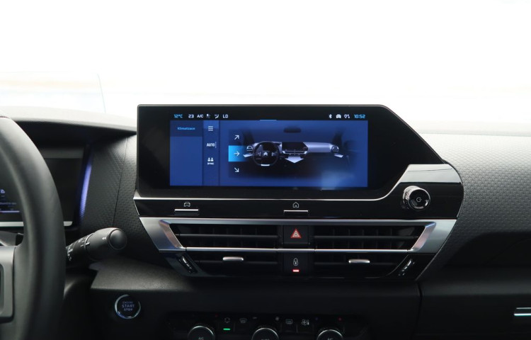 Citroën C4 1.2PureTech,96kW,MAX,AT8,NAVI