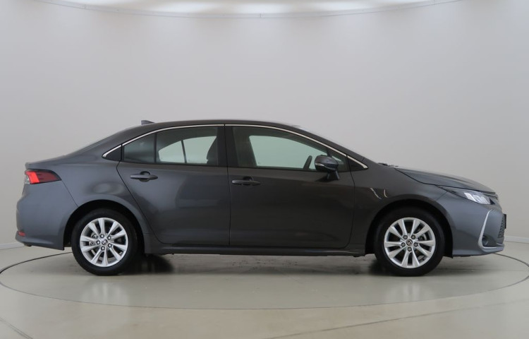 Toyota Corolla 1.8Hybrid,CZ,1Maj,Comfort