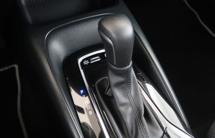 Toyota Corolla 1.8Hybrid,CZ,1Maj,Comfort