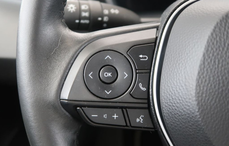 Toyota Corolla 1.8Hybrid,CZ,1Maj,Comfort