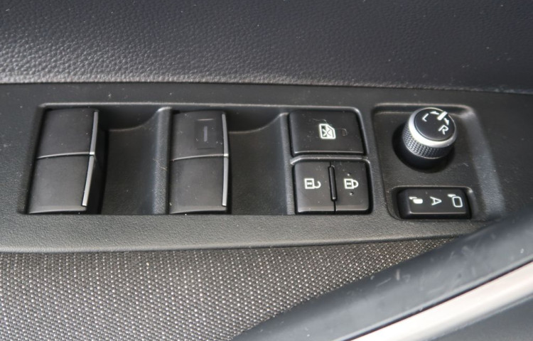 Toyota Corolla 1.8Hybrid,CZ,1Maj,Comfort