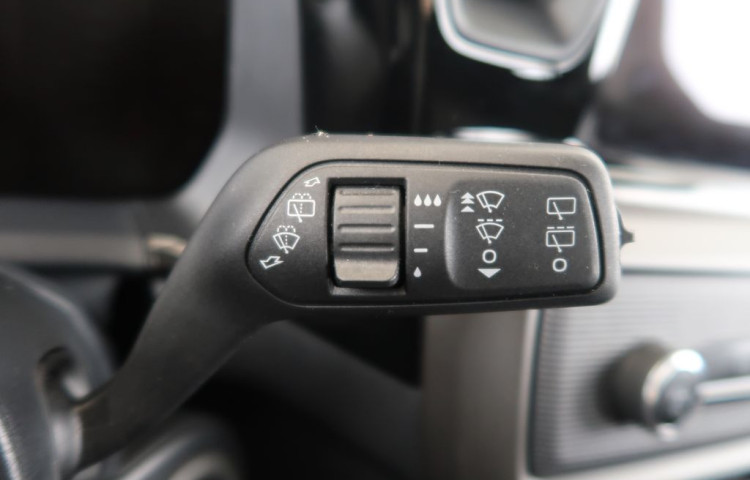 Ford Tourneo Courier 1.0EcoBoost,92kW,1Maj,Active