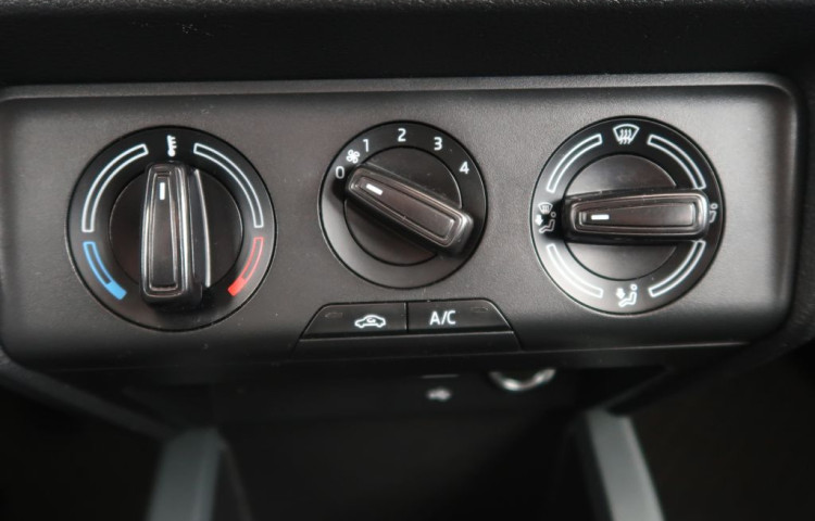 Škoda Fabia 1.0TSI,70kw,CZ,Active