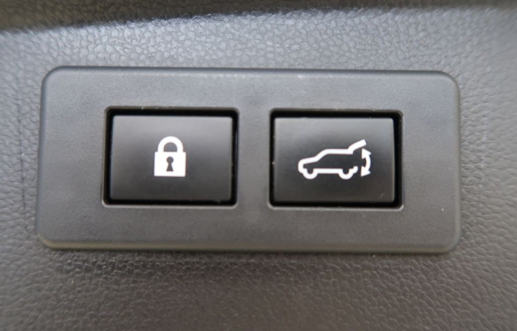 Subaru Outback 2.5i,124kW,CZ,1Maj,4x4