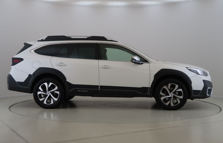 Subaru Outback 2.5i,124kW,CZ,1Maj,4x4
