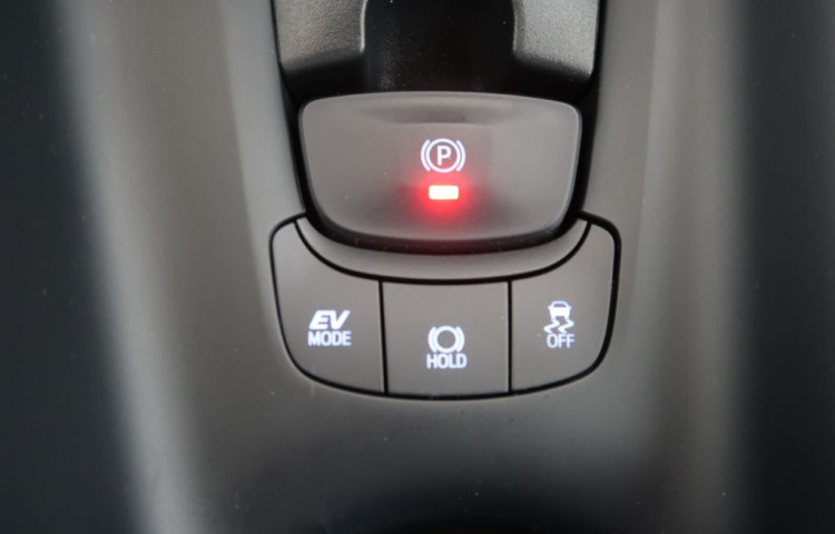 Toyota C-HR 1.8Hybrid,CZ,1Maj,Comfort