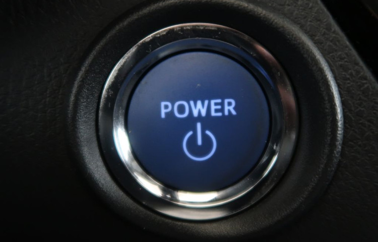 Toyota C-HR 1.8Hybrid,CZ,1Maj,Comfort