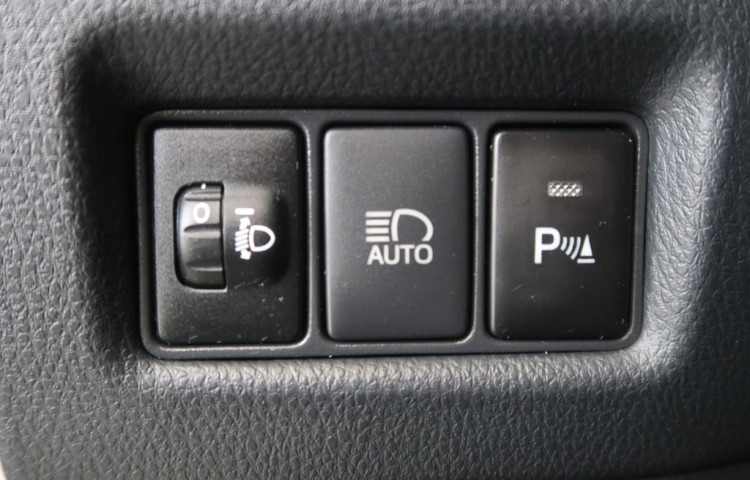 Toyota C-HR 1.8Hybrid,CZ,1Maj,Comfort