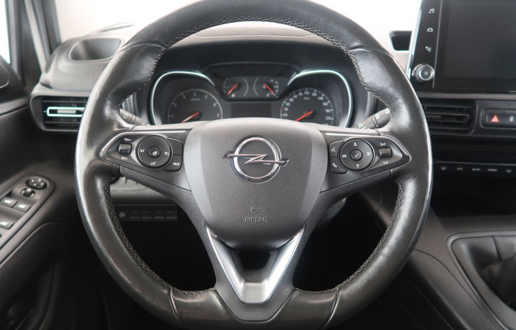 Opel Combo 1.5CDTI,96kW,CZ,DPH,Tažné