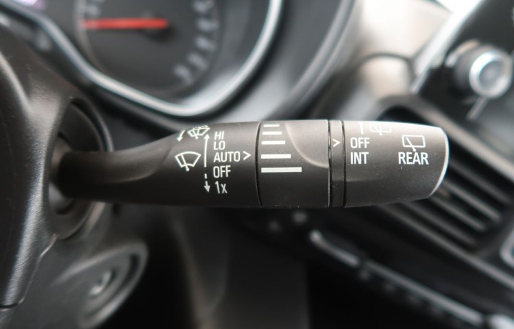 Opel Combo 1.5CDTI,96kW,CZ,DPH,Tažné