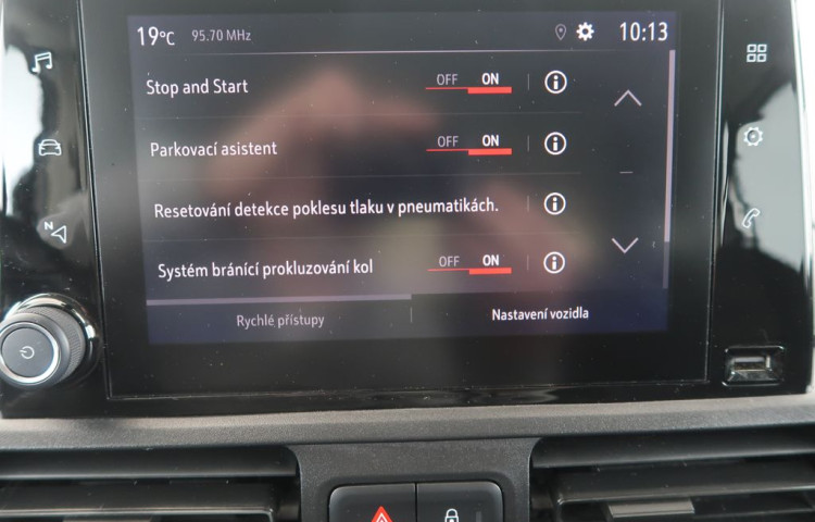 Opel Combo 1.5CDTI,96kW,CZ,DPH,Tažné