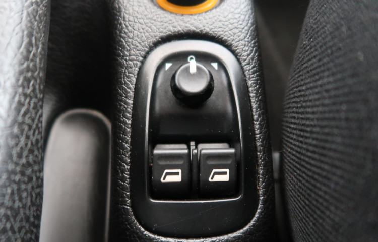 Peugeot 206 1.4HDi,CZ,1Maj,AC,Střešní okno